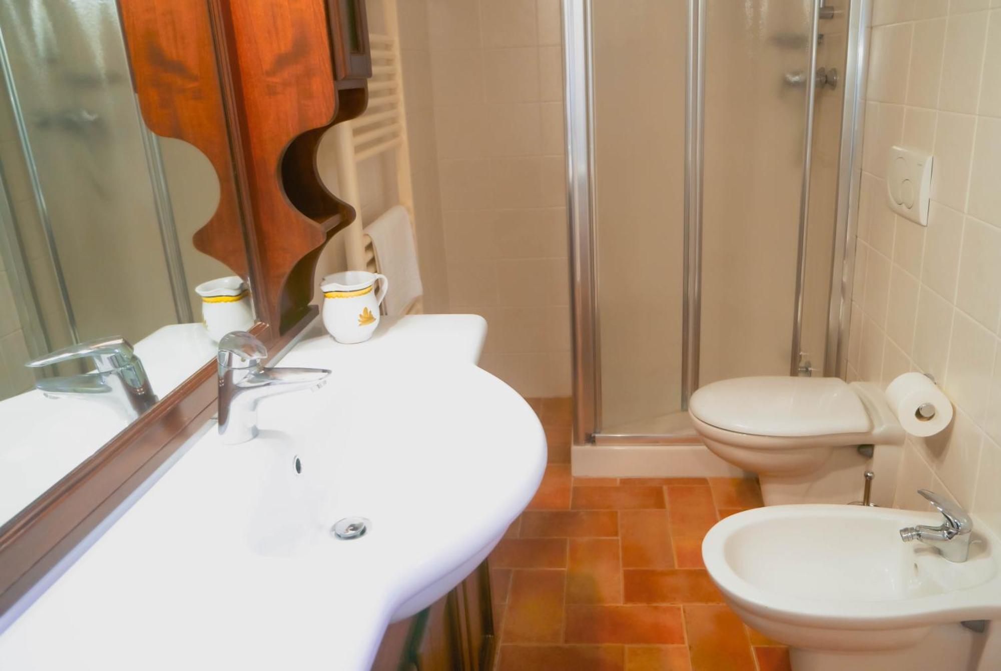 Ferienwohnung La Tonnaia Lari Exterior foto